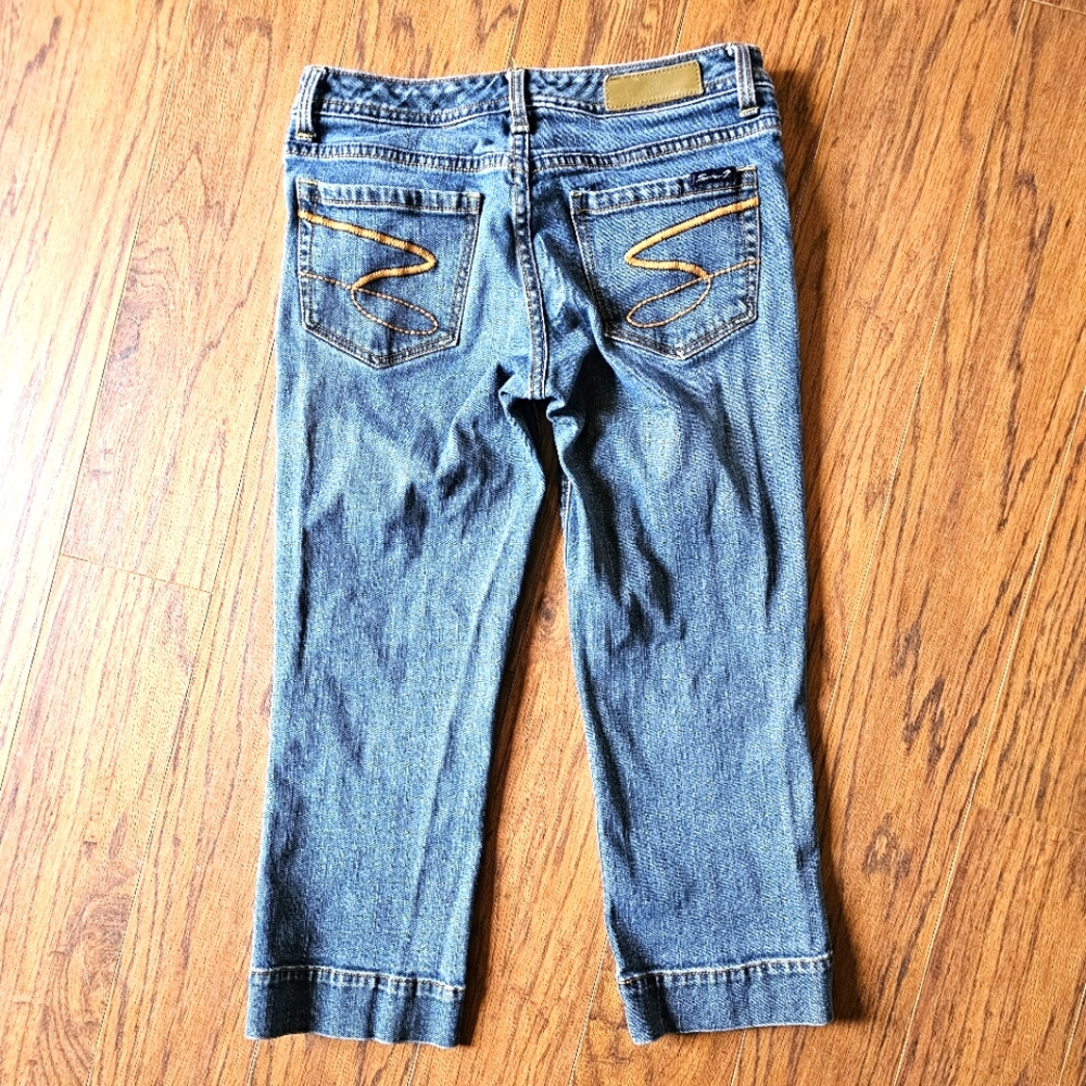 Seven7 Capri Jeans - Picture 2 of 9